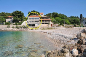 Apartments Sonja - 10m to beach